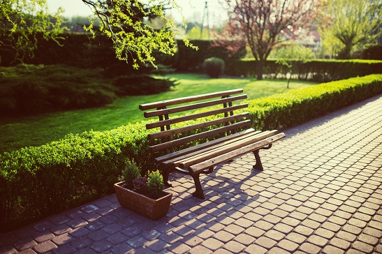 park bench